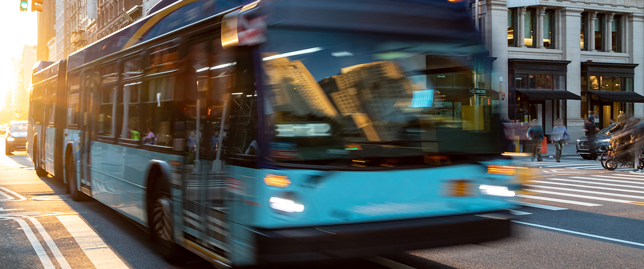 Bus - L Bus - L